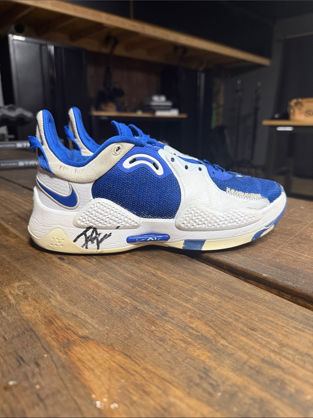 Nike PG 5 Blue size 6.5 ( signed by Tyus Jones)